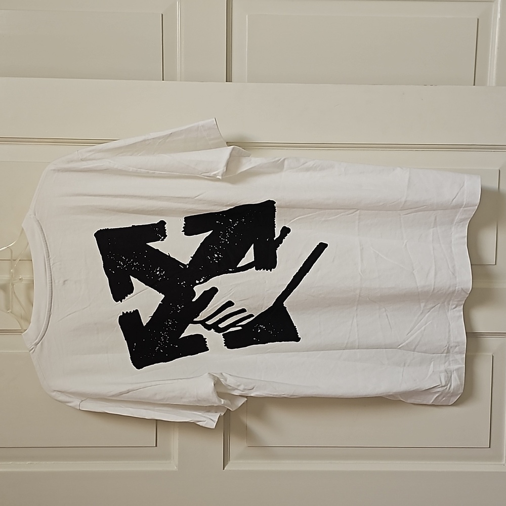 New Off-White Hand Arrow tee